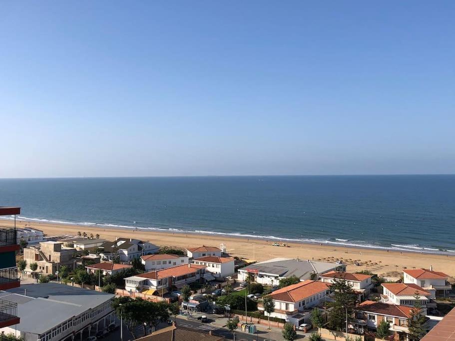 Atico Con Vistas Al Mar Apartment Punta Umbria Exterior photo